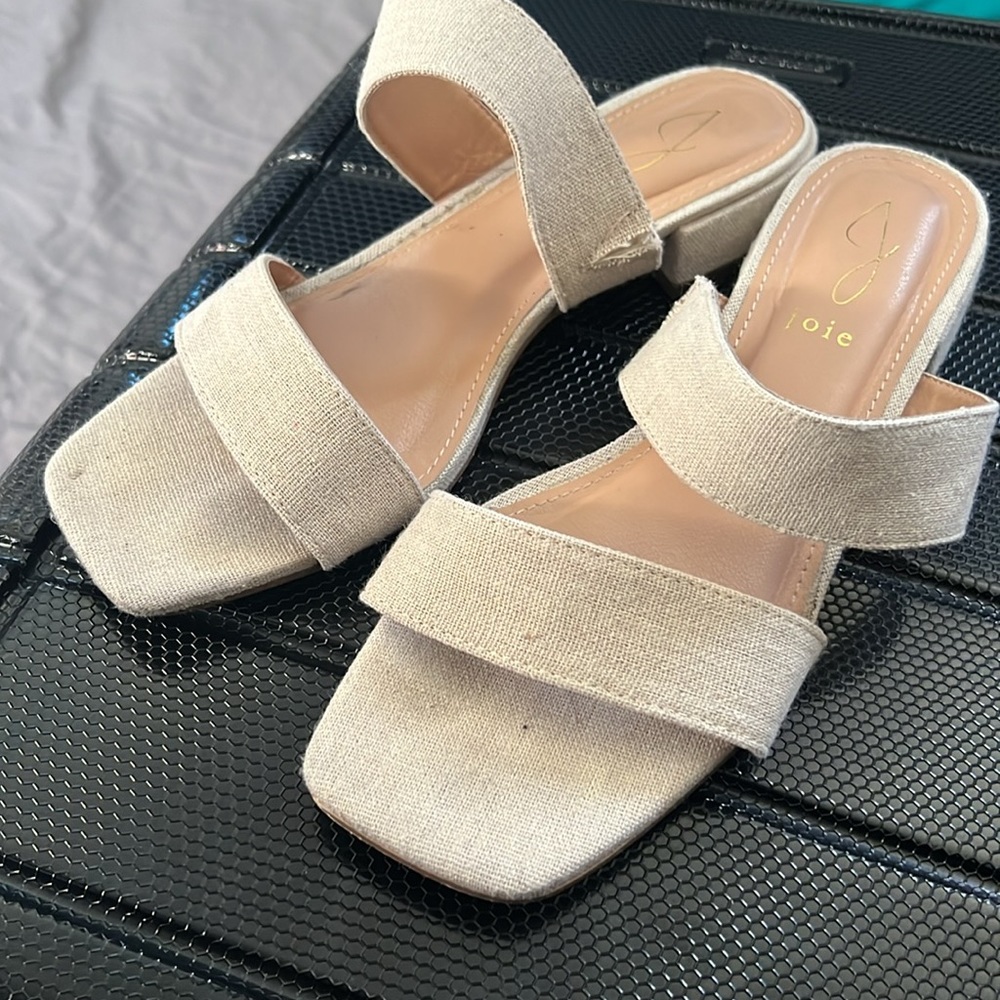 Sandals - Picture 2 of 3